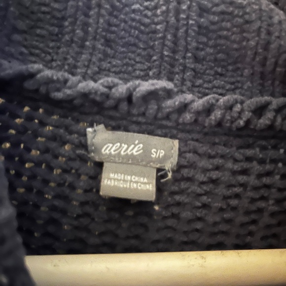 Oversized Aerie Turtleneck Sweater - Picture 3 of 3